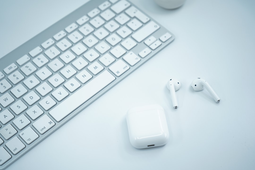 Photo earplugs, lawsuit